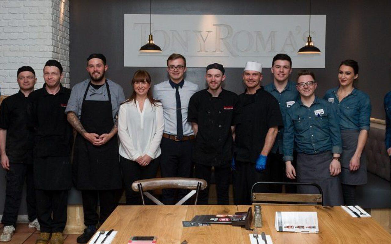 NEWS: Clan enjoy visit to Tony Roma’s Braehead