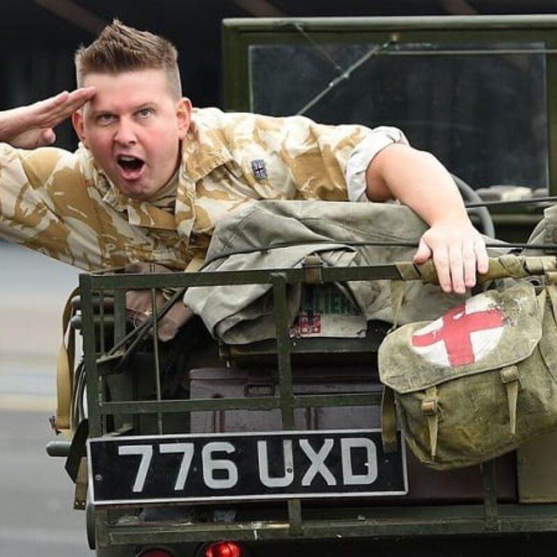 NEWS: Gary: Tank Commander to drop the puck THIS FRIDAY