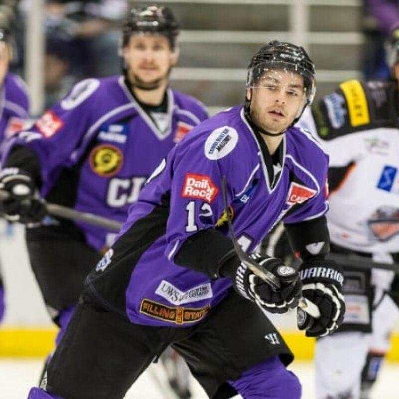 NEWS: Esders happy to have best of both worlds
