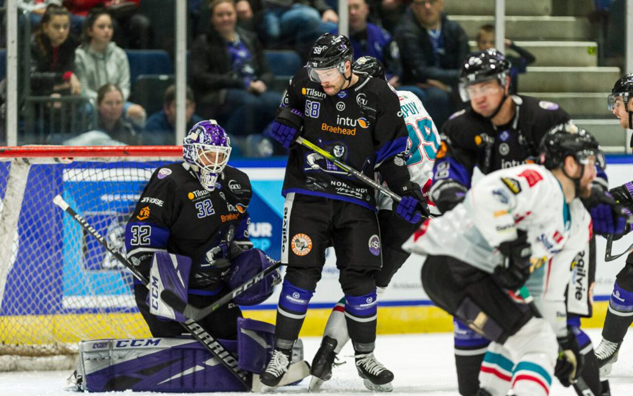 GAME REPORT: Clan equal win streak record with win over Giants