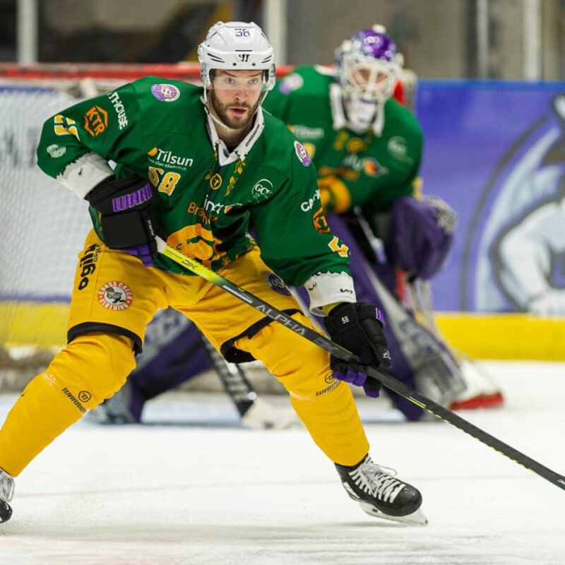 GAME REPORT: Clan lose to Steelers in final game before Christmas