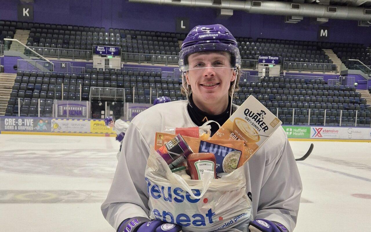 NEWS: Double charity support from Clan at weekend