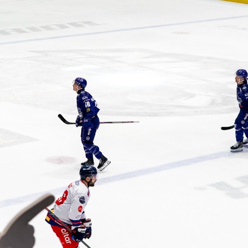 Glasgow Clan vs Dundee Stars